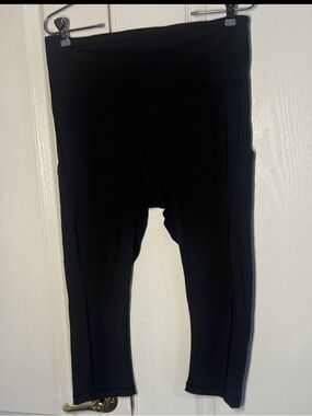 Athleta Black Ultimate Stash Pocket Capri Size 1x